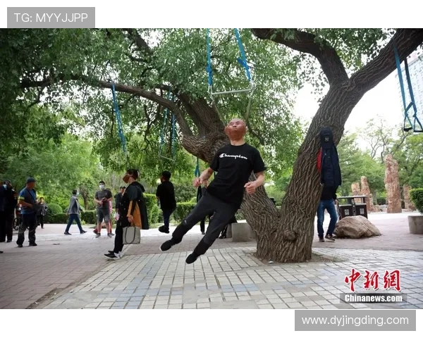 重庆极限运动队的进攻策略与热点分析探讨